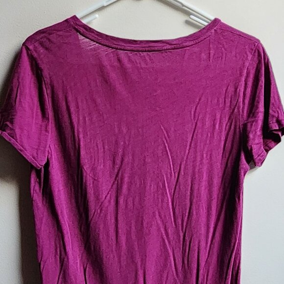 J. Crew Fuchsia Featherweight Slub Cotton V-Neck T-Shirt Size Small - Picture 12 of 13